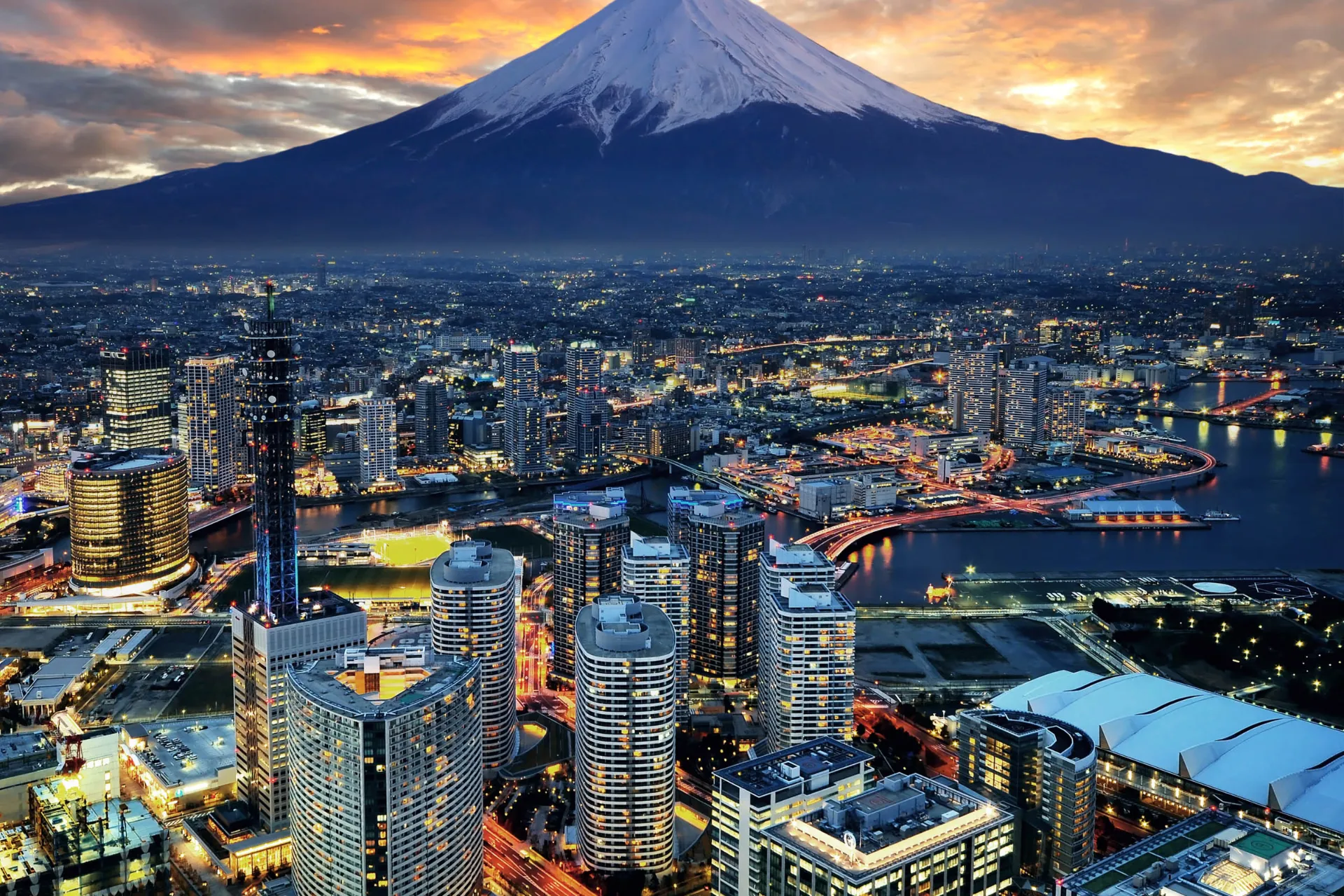 Tokio składa się z wielu małych dzielnic Tokio składa się z wielu małych dzielnic