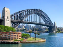 Sydney Harbour Bridge łączy centrum Sydney z North Shore Sydney Harbour Bridge łączy centrum Sydney z North Shore